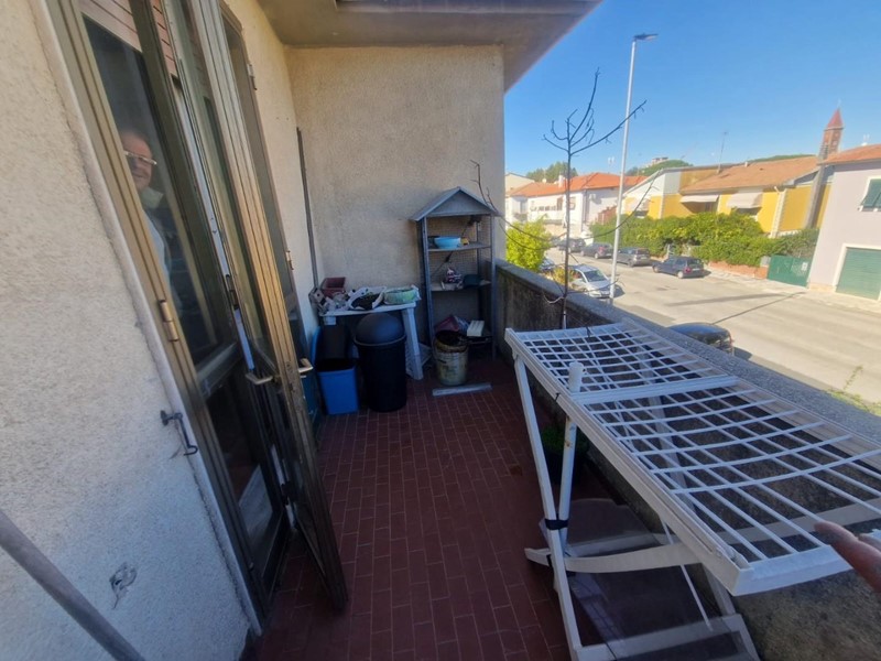 Appartamento in Vendita a Cecina, zona San Pietro In Palazzi, 220'000€, 140 m²