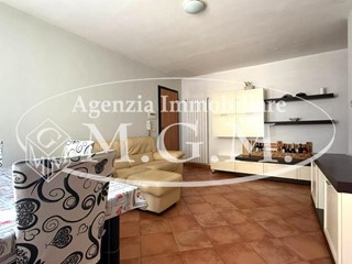 Trilocale in Vendita a Ponsacco, 99'000€, 75 m², arredato