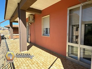 Attico in Vendita a Canicattini Bagni, 139'000€, 200 m²