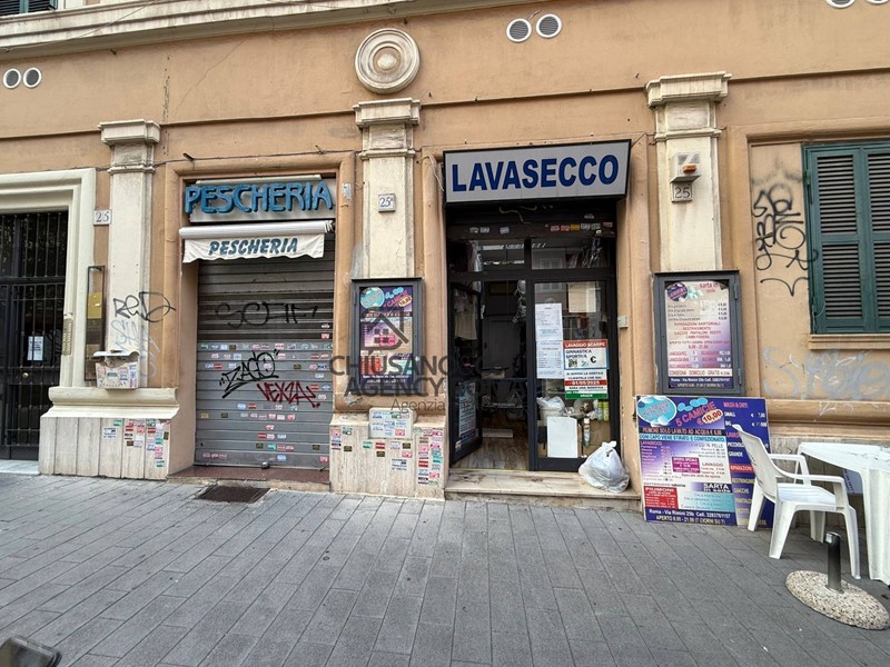 Immobile commerciale in Vendita a Roma, 149'000&euro;, 32 m²