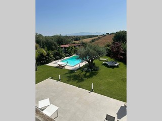 Villa in Vendita a Roma, 995'000€, 235 m²
