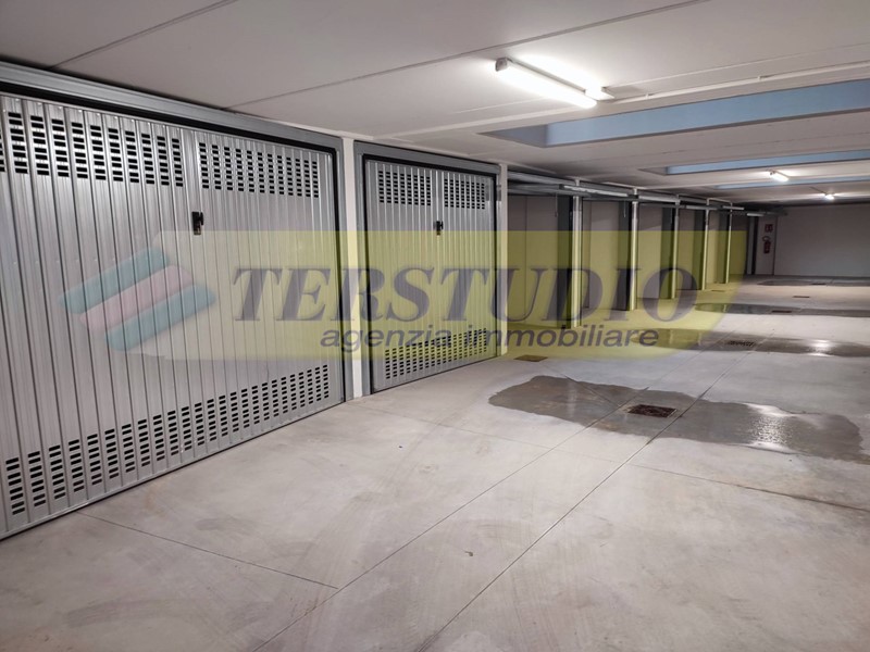 Box in Vendita a Cologno al Serio, 50'000€, 30 m²