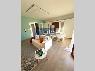 Appartamento in Vendita a Colli del Tronto, 178'000&euro;, 242 m²