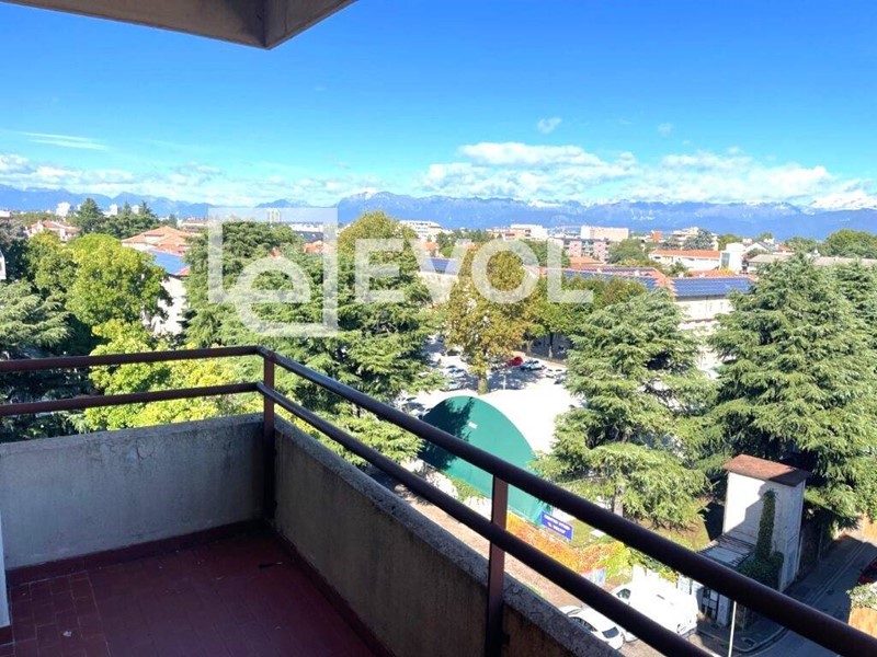 Appartamento in Vendita a Udine, 250'000€, 123 m²