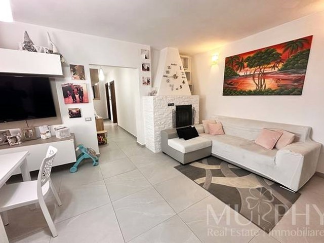 Trilocale in Vendita a La Maddalena, 175'000€, 95 m²