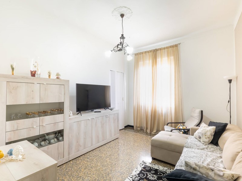 Quadrilocale in Vendita a Genova, 88'000€, 81 m²