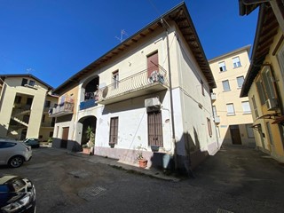 Monolocale in Vendita a Bernareggio, 69'000€, 40 m²