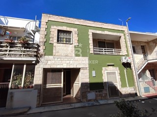 Villa in Vendita a Torchiarolo, 108'000€, 153 m²