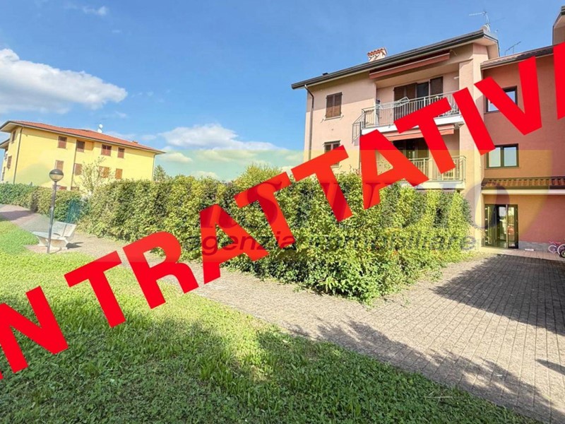 Trilocale in Vendita a Bonate Sotto, 225'000&euro;, 90 m²