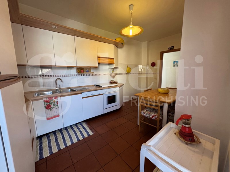 Appartamento in Vendita a Alba Adriatica, 225'000€, 150 m²