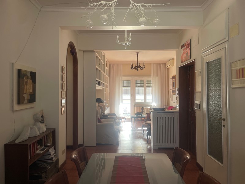 Bilocale in Affitto a Roma, 1'400€, 91 m², arredato