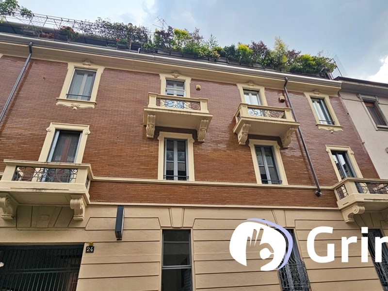 Bilocale in Vendita a Milano, 390'000€, 64 m²