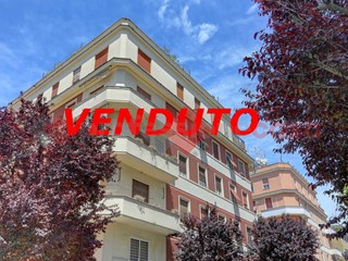 Bilocale in Vendita a Roma, 320'000&euro;, 60 m²