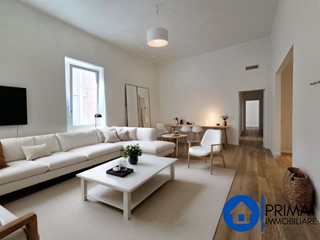 Quadrilocale in Vendita a Terni, 249'000€, 142 m²