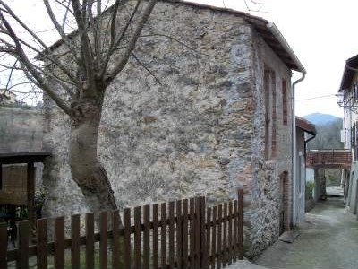 Casale in Vendita a Aulla, 15'000€, 45 m²