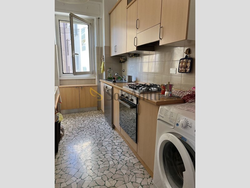 Appartamento in Affitto a Pavia, zona CittÃ  Giardino, 870€, 100 m², arredato