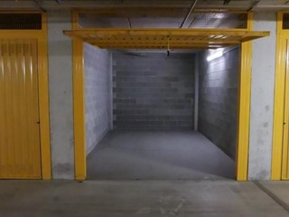 Box in Vendita a Milano, 33'600&euro;, 36 m²