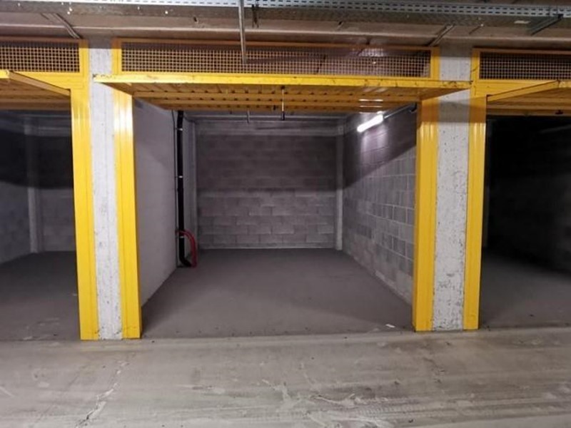 Box in Vendita a Milano, 33'600€, 36 m²