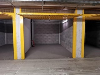 Box in Vendita a Milano, 33'600€, 36 m²