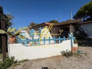 Bilocale in Vendita a Capoliveri, zona Lacona, 220'000€, 44 m²