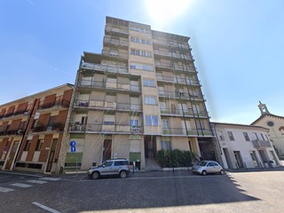 Quadrilocale in Vendita a Robbio, 15'469€, 80 m²