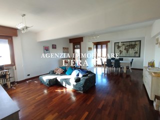 Appartamento in Vendita a Pontedera, 175'000€, 120 m², arredato