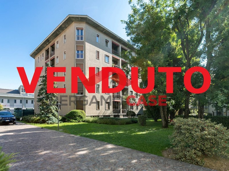 Trilocale in Vendita a Bergamo, 195'000€, 104 m²