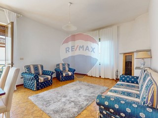 Casa Semi Indipendente in Vendita a Viareggio, 199'000€, 150 m²
