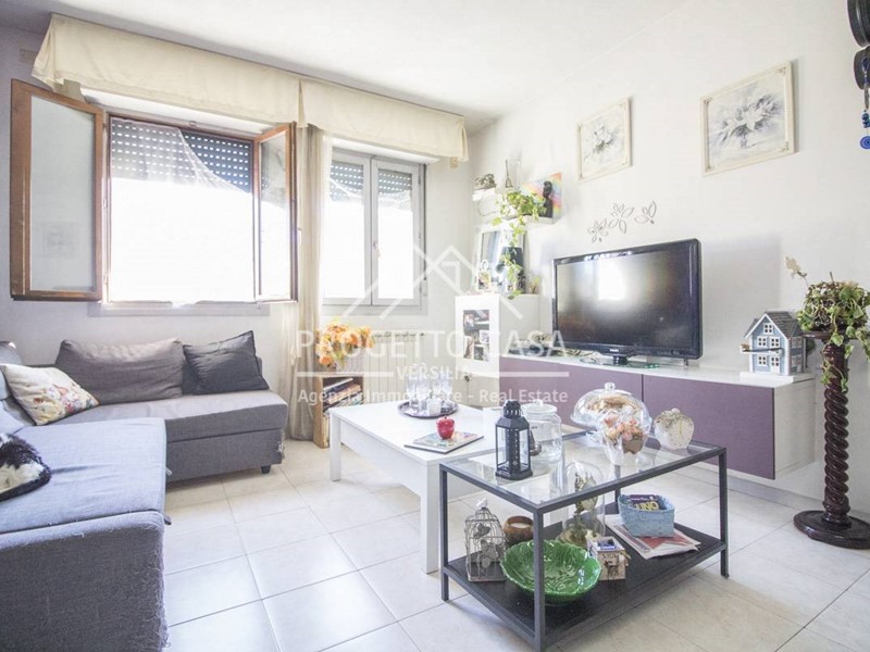 Appartamento in Vendita a Viareggio, 200'000€, 118 m²