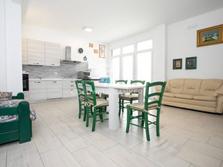 Quadrilocale in Vendita a Tarquinia, 185'000€, 105 m²