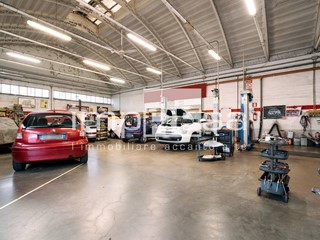 Magazzino in Vendita a Venezia, 200'000€, 454 m²