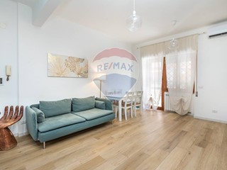 Trilocale in Vendita a Roma, 194'000&euro;, 76 m²