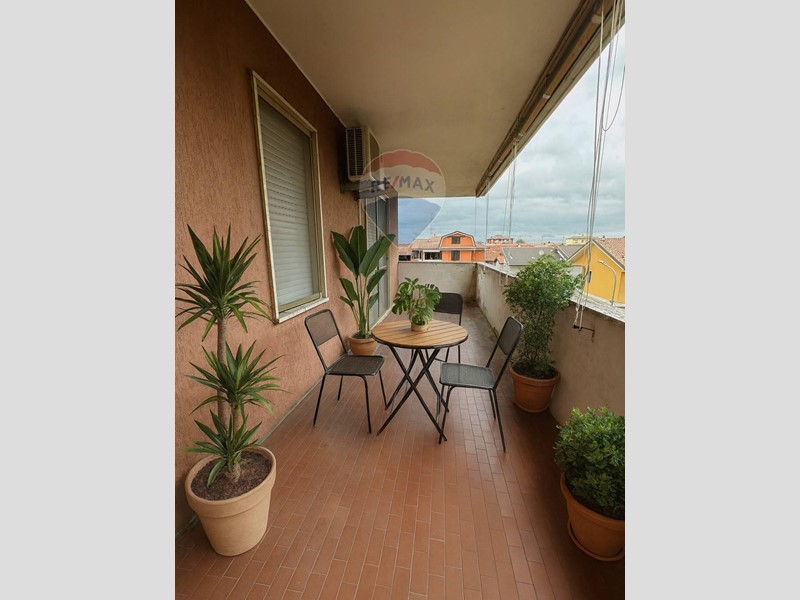 Appartamento in Vendita a Romentino, 135'000€, 130 m²