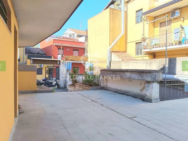 Immobile commerciale in Vendita a Gravina di Catania, 63'000&euro;, 93 m²