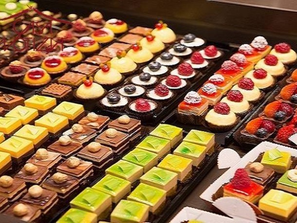 Attività commerciale in Vendita a Capannori, 350'000€, 160 m²