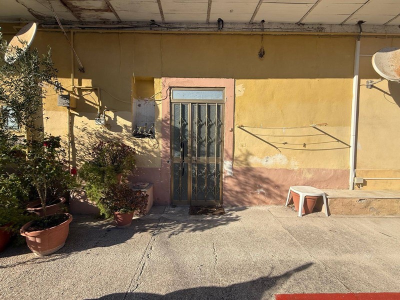 Bilocale in Vendita a Caserta, 45'000€, 55 m²