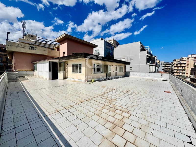 Quadrilocale in Vendita a Catania, 149'000&euro;, 119 m²
