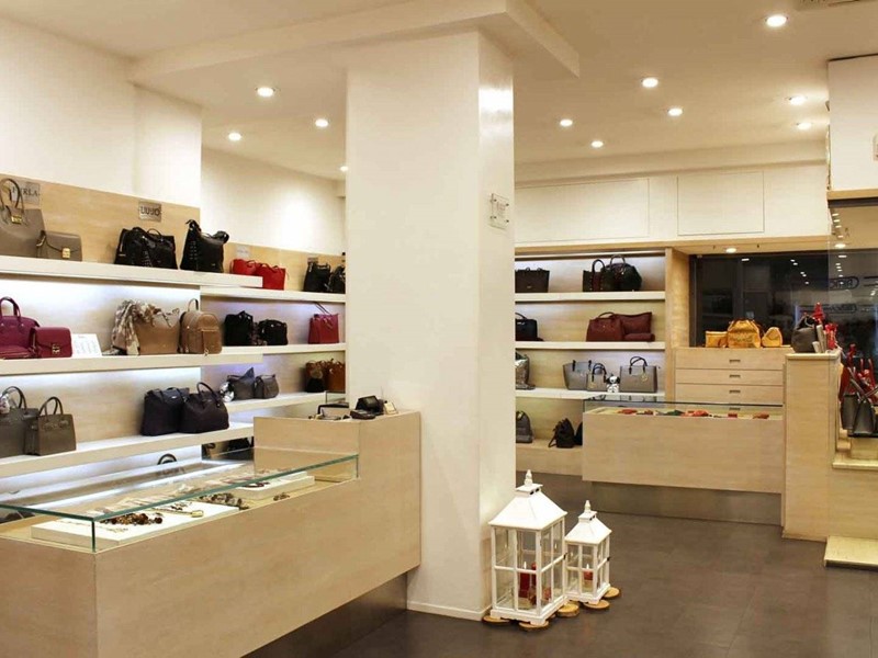 Immobile commerciale in Vendita a Firenze, 227'000€, 100 m²