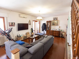 Appartamento in Vendita a Folignano, 130'000€, 152 m²