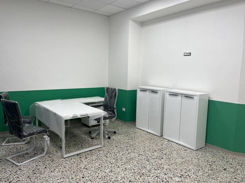 Immobile commerciale in Vendita a Foligno, 58'000€, 65 m²