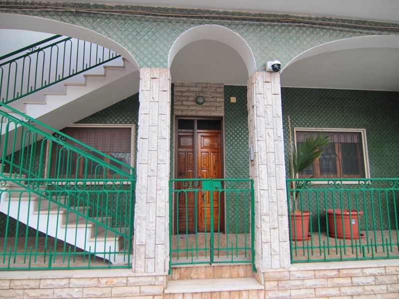 Appartamento in Vendita a Lizzano, 170'000&euro;, 192 m²