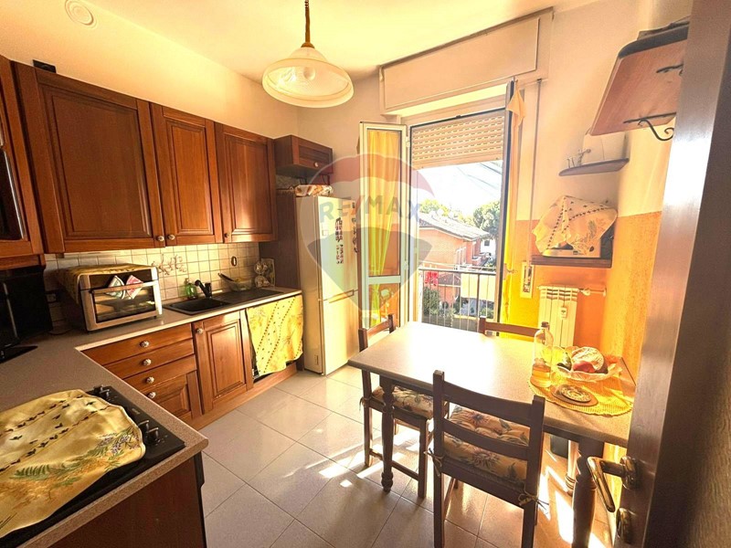 Trilocale in Vendita a Novara, 119'000€, 96 m²