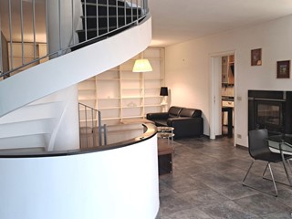 Villa in Affitto a Pavarolo, 1'200€, 222 m², arredato