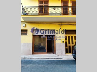 Negozio in Vendita a Bagheria, 98'000€, 95 m²
