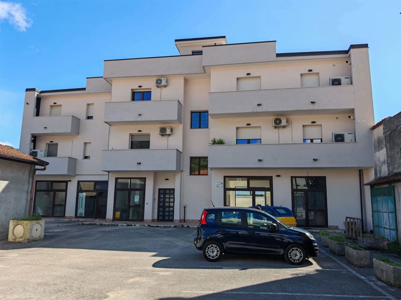 Trilocale in Vendita a Pozzilli, 115'000€, 116 m², arredato