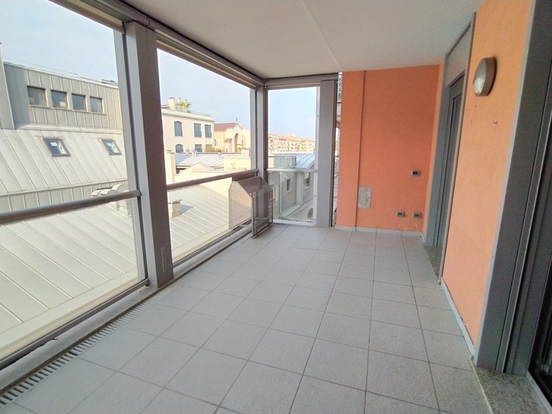 Bilocale in Vendita a Savona, zona FORNACI, 245'000€, 55 m², arredato, con Box