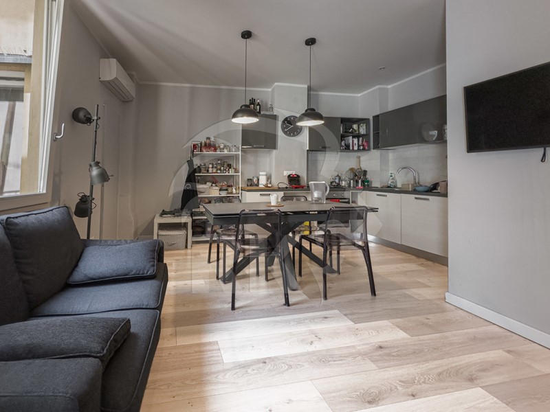 Quadrilocale in Vendita a Bologna, zona Centro Storico, 498'000€, 138 m², arredato