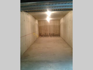 Box in Affitto a Torino, zona San Donato, 130€, 30 m²