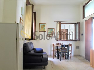 Bilocale in Affitto a Parabiago, 530€, 50 m², arredato
