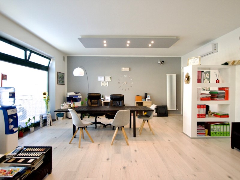 Ufficio in Vendita a Poggio Renatico, zona Centro storico, 135'000€, 72 m²